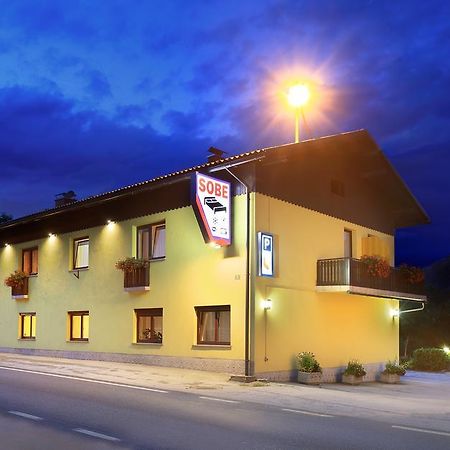 Rooms Sustersic Liubliana Exterior foto