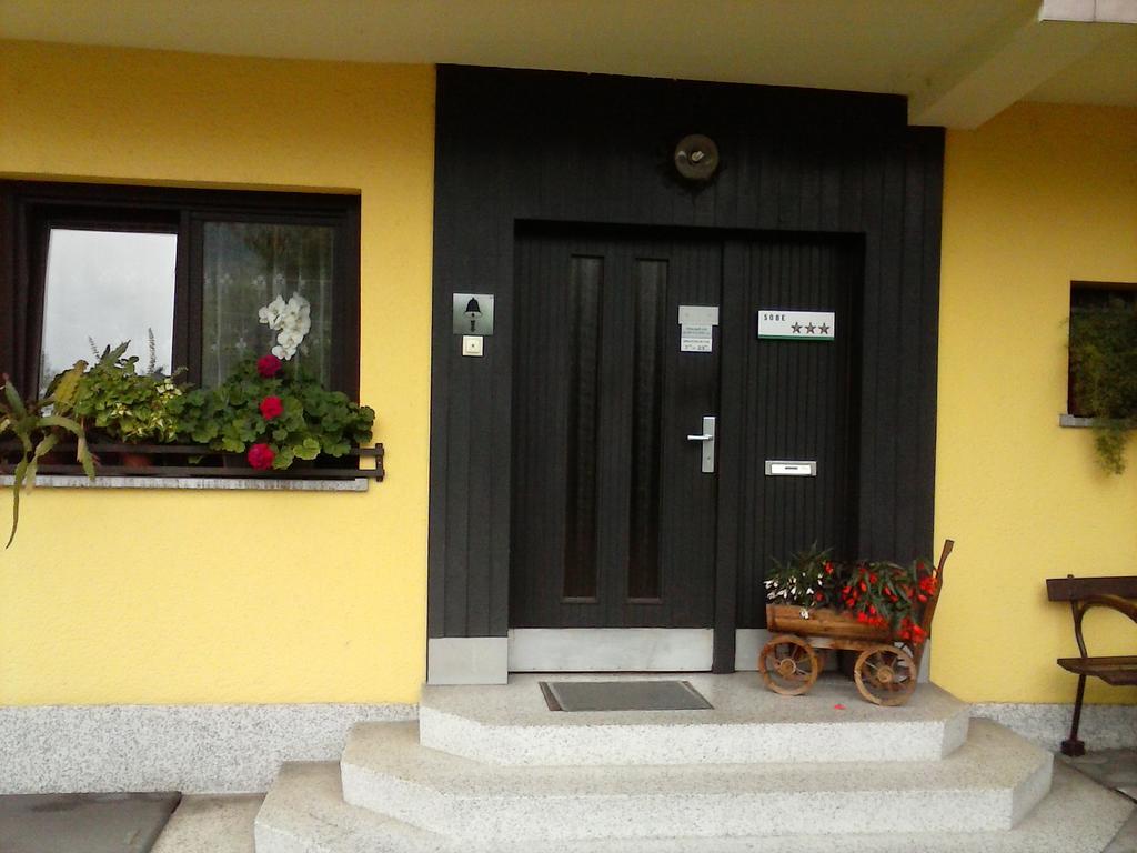 Rooms Sustersic Liubliana Exterior foto